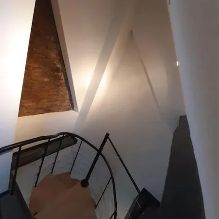 Le Jeannin, Magnifique Duplex 6 Prs - Centre Historique De *