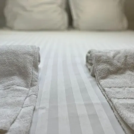 Le Jeannin, Magnifique Duplex 6 Prs - Centre Historique De